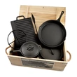 Kép 1/19 - Perfect Home Öntöttvas BBQ Grill szett fa dobozos 6+1 részes / Holland sütő szett 28340